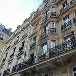 Charmant 3 pièces Champs-Elysées, Ternes, Porte Maillot, 17ème